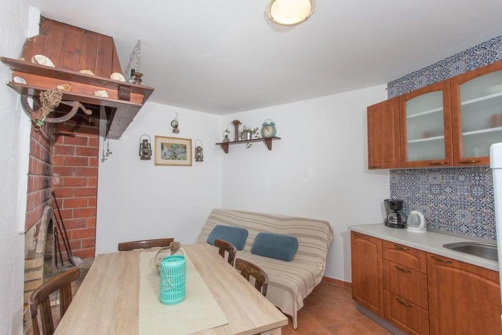 Robinson Erina Appartement Zarače Buitenkant foto