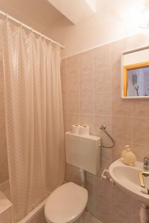 Robinson Erina Appartement Zarače Buitenkant foto