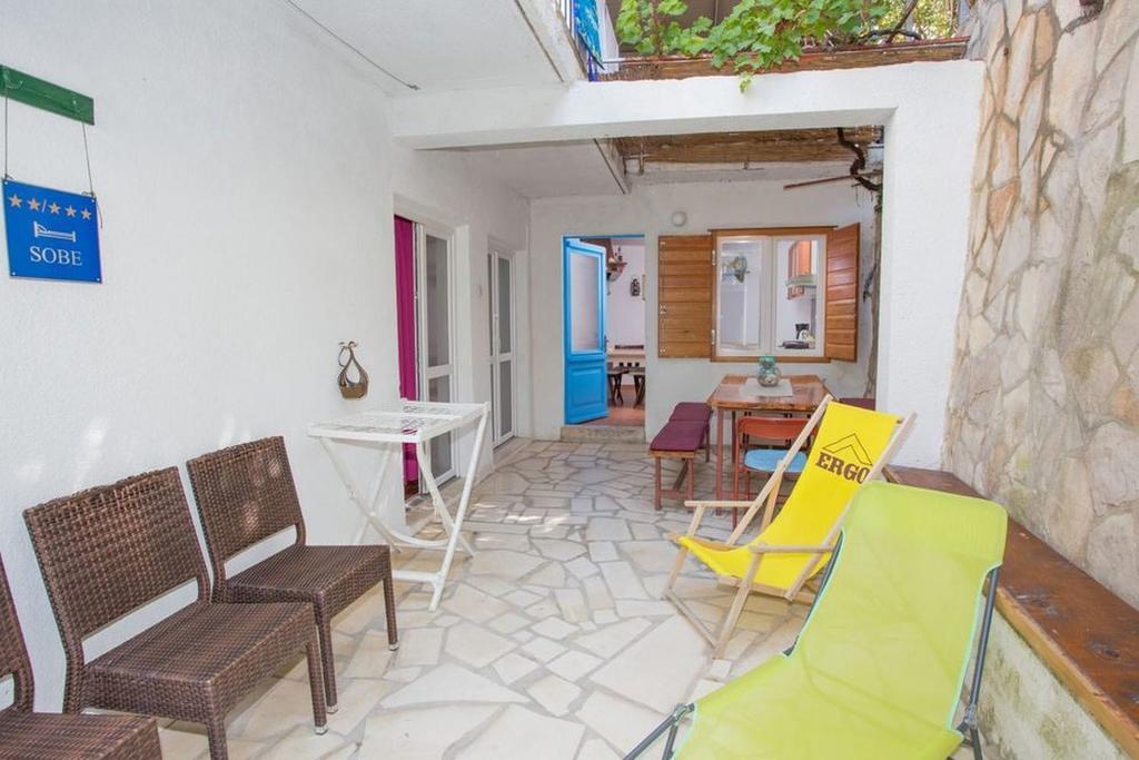 Robinson Erina Appartement Zarače Buitenkant foto