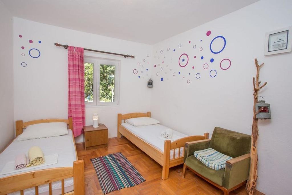 Robinson Erina Appartement Zarače Buitenkant foto