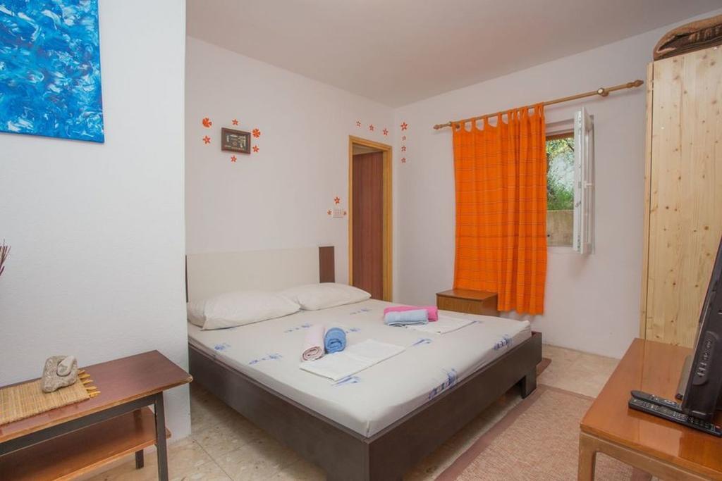 Robinson Erina Appartement Zarače Buitenkant foto