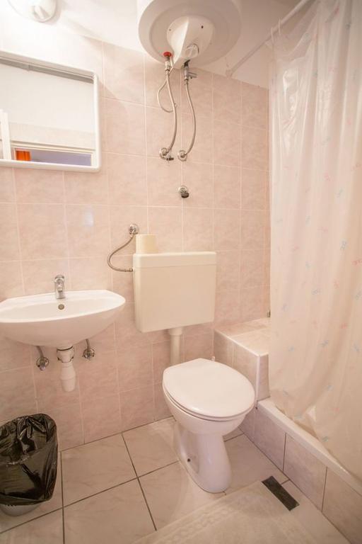 Robinson Erina Appartement Zarače Buitenkant foto